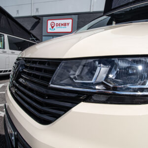 T6.1 Volkswagen Transporter Highline Campervan – Light Ivory – 24 Plate – A1198 close up of headlight and grill